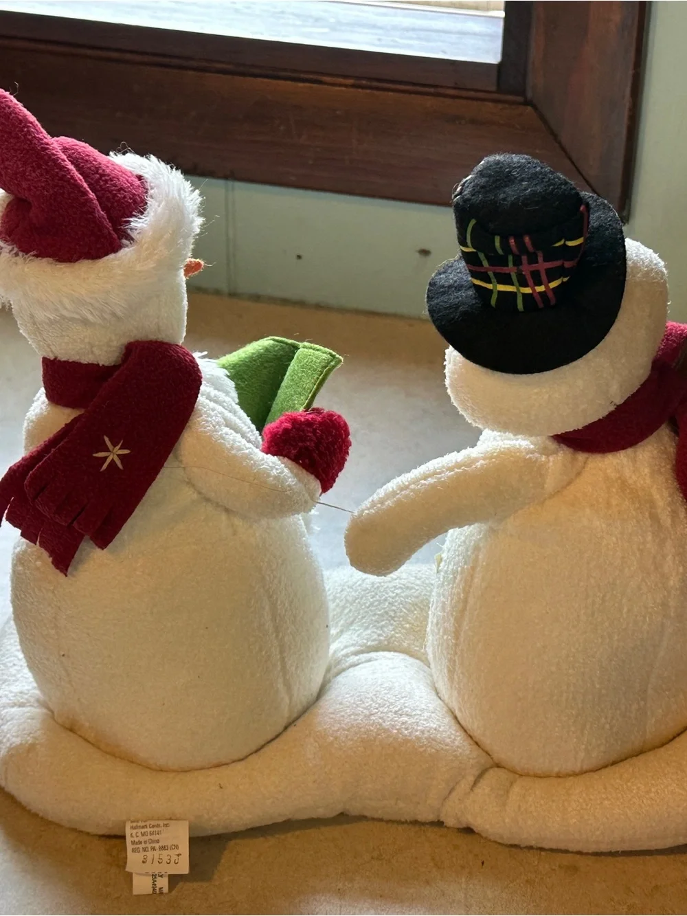 Hallmark Jingle Pals 2003 Caroling Snowmen Plush Untested/As Is